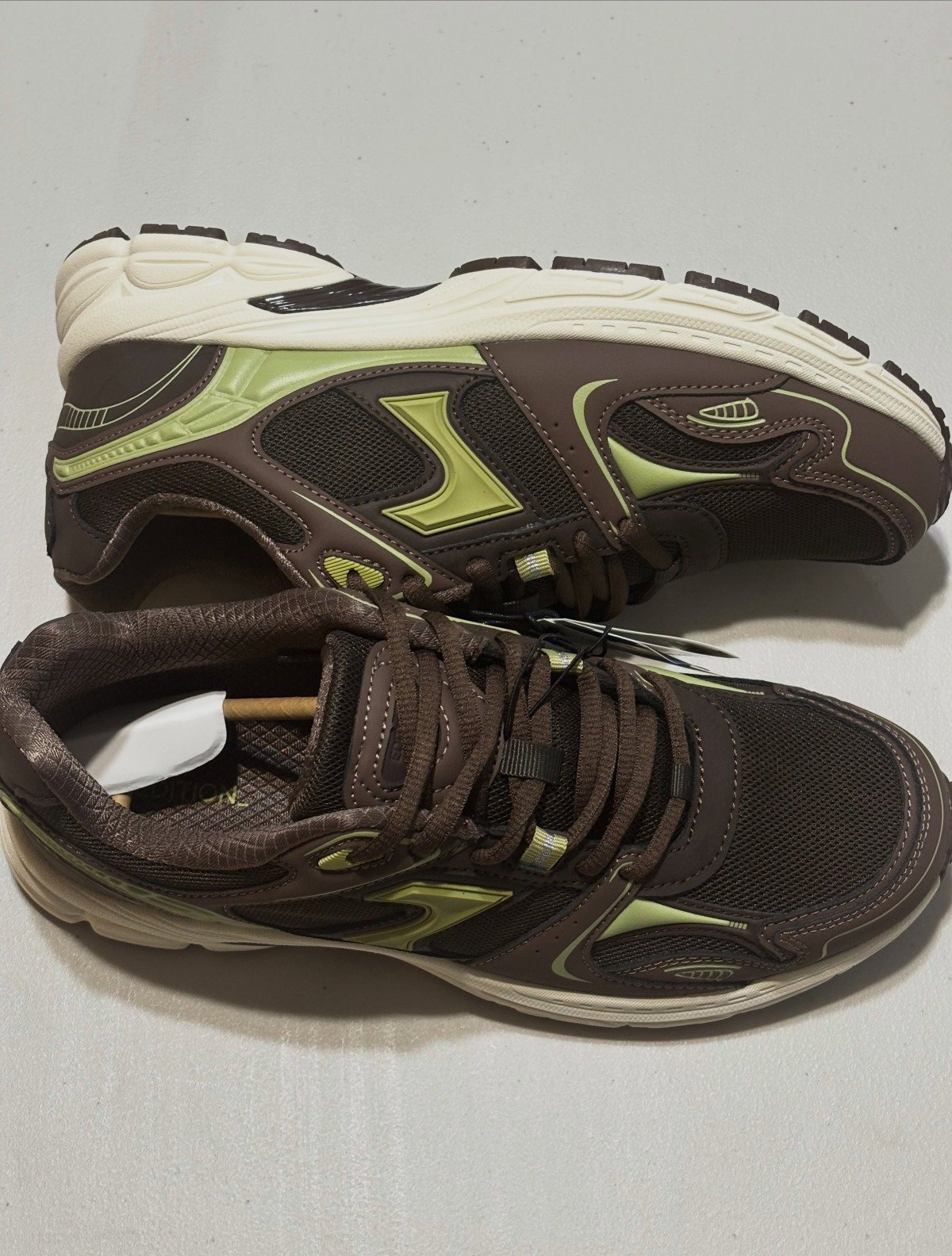 Tennis Deportivos MARRÓN 3